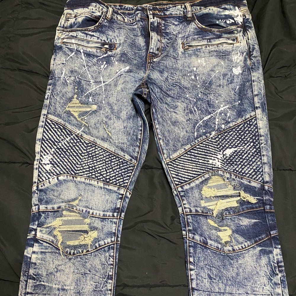 Men’s size 42 embellish jeans